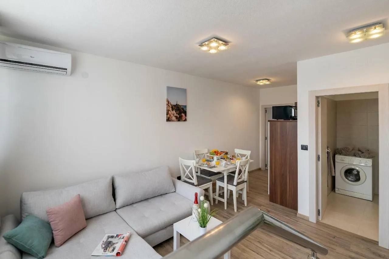 Apartments Lovric Pula