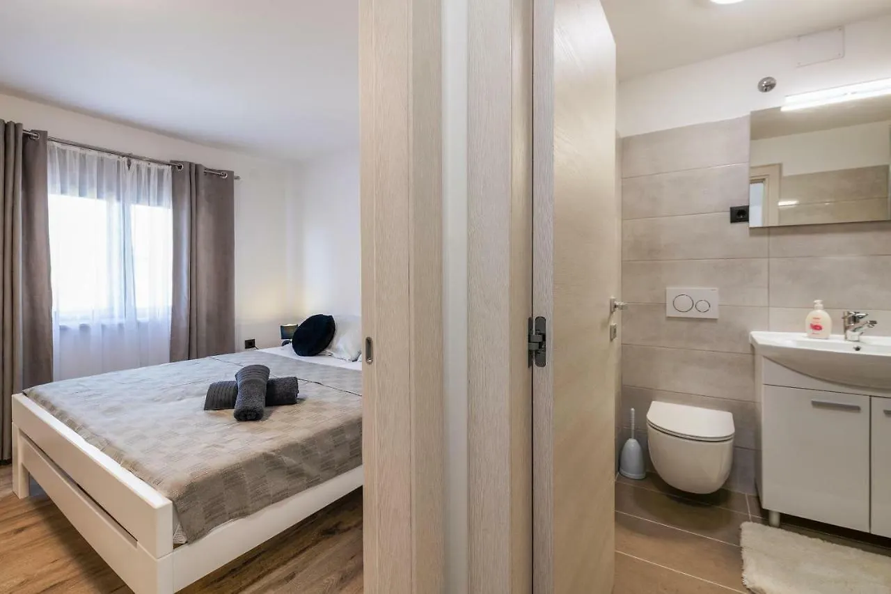 Apartments Lovric Pula